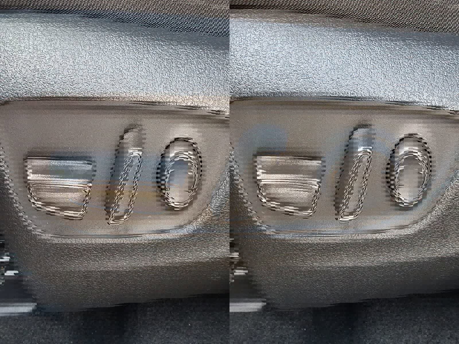 Certified 2021 Toyota RAV4 XLE image 17