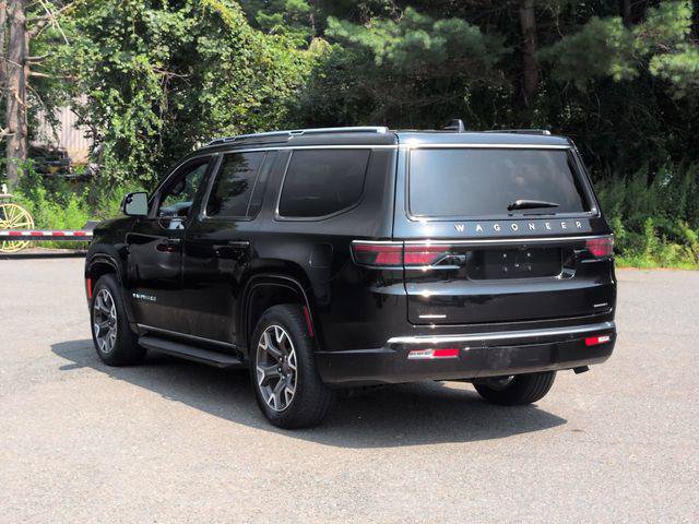Certified 2023 Jeep Wagoneer Series III w/ Preferred Equipment Group AWD/4WD image 8