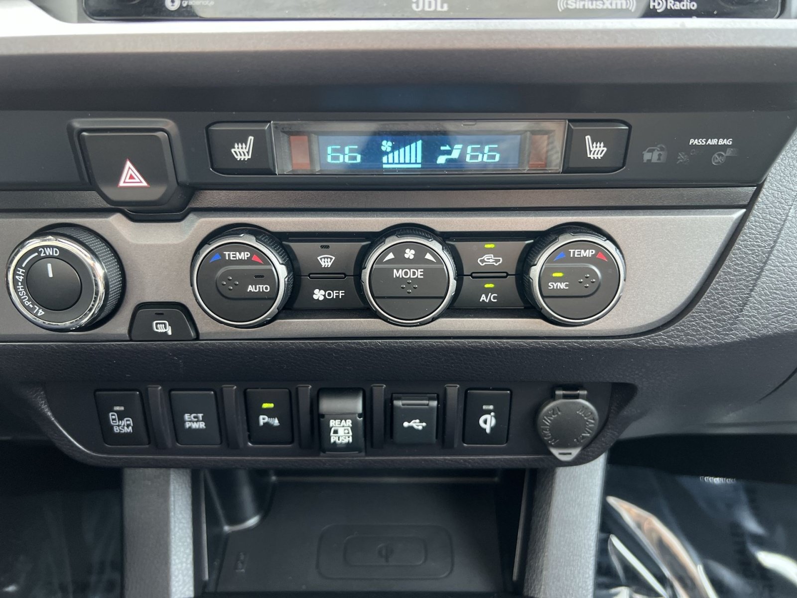 Used 2021 Toyota Tacoma TRD Pro AWD/4WD image 21