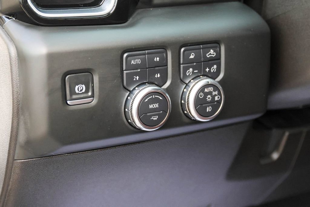 Used 2024 GMC Sierra 2500 Denali Ultimate AWD/4WD image 10