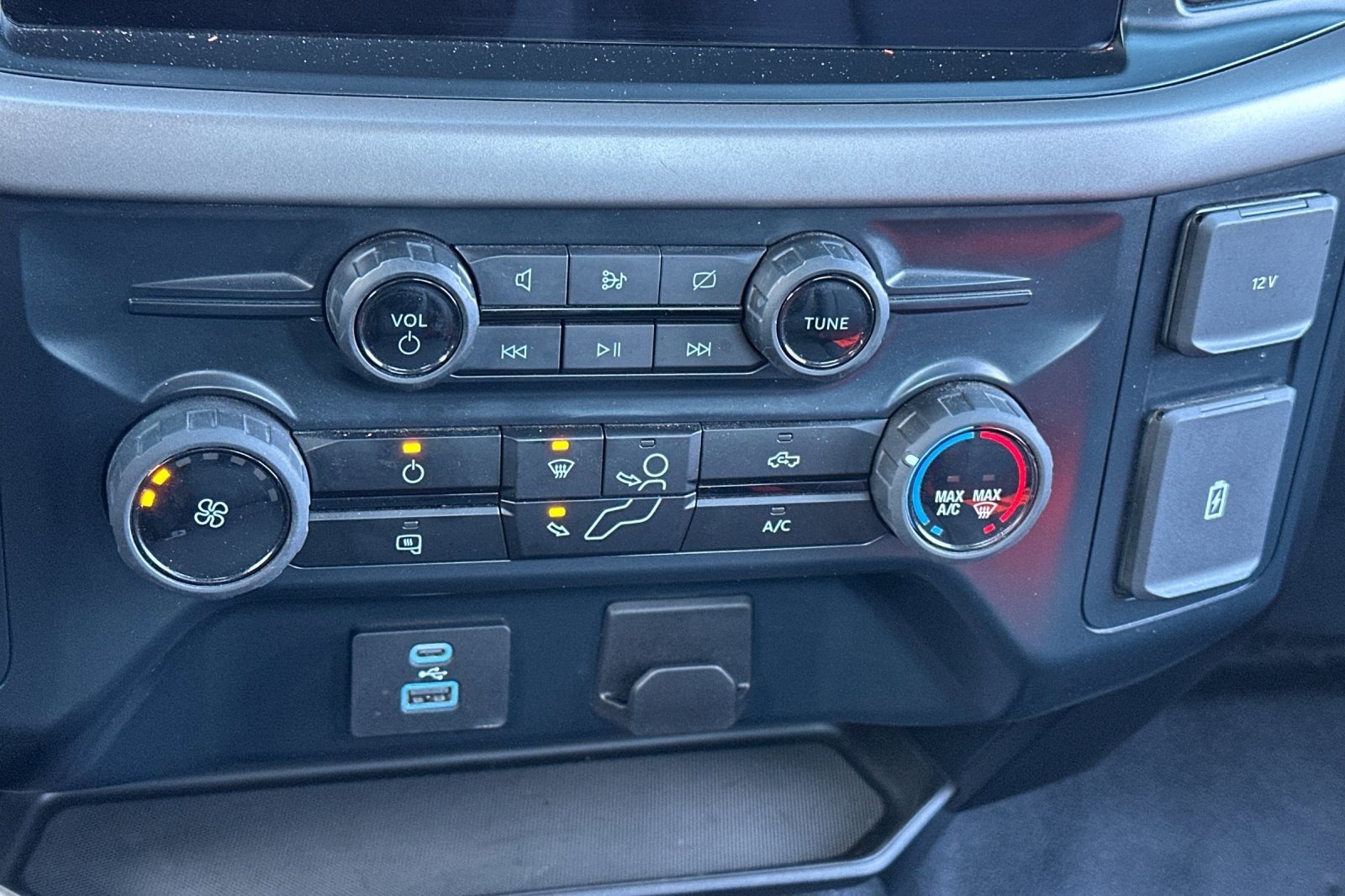 Used 2024 Ford F150 XL image 16