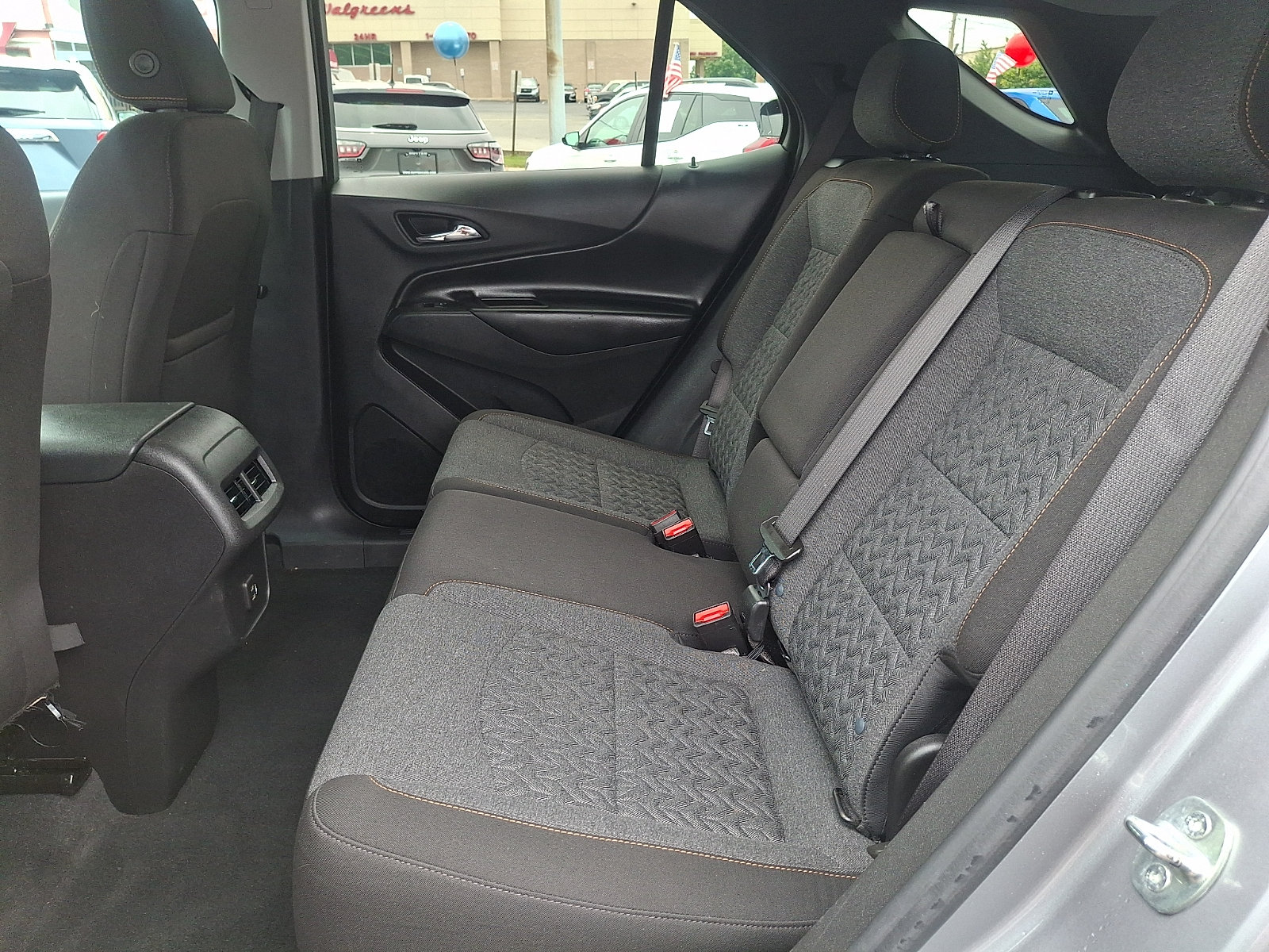 Used 2023 Chevrolet Equinox LT AWD/4WD image 10