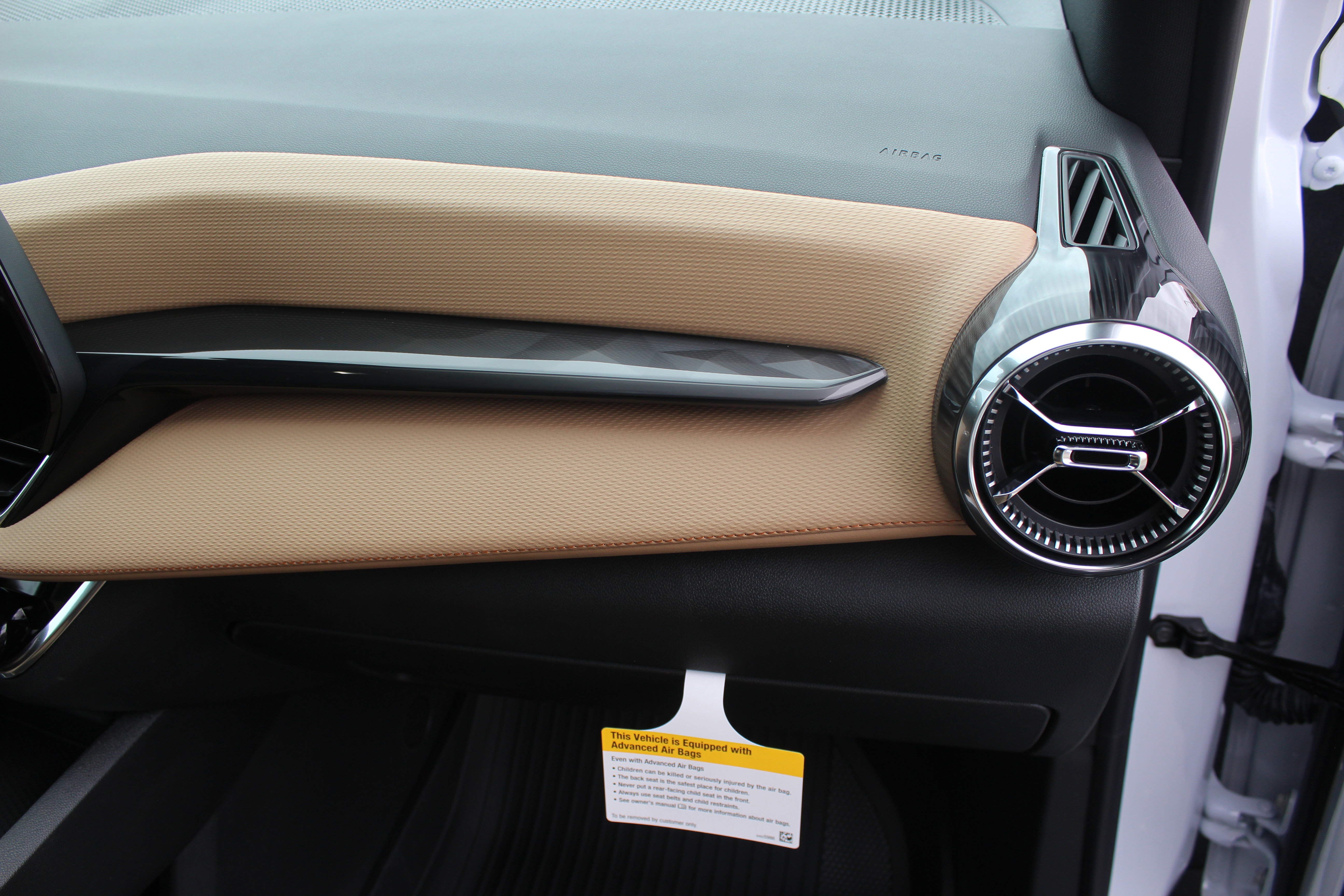 New 2026 Chevrolet Equinox ACTIV w/ LPO, Floor Liner Package image 48