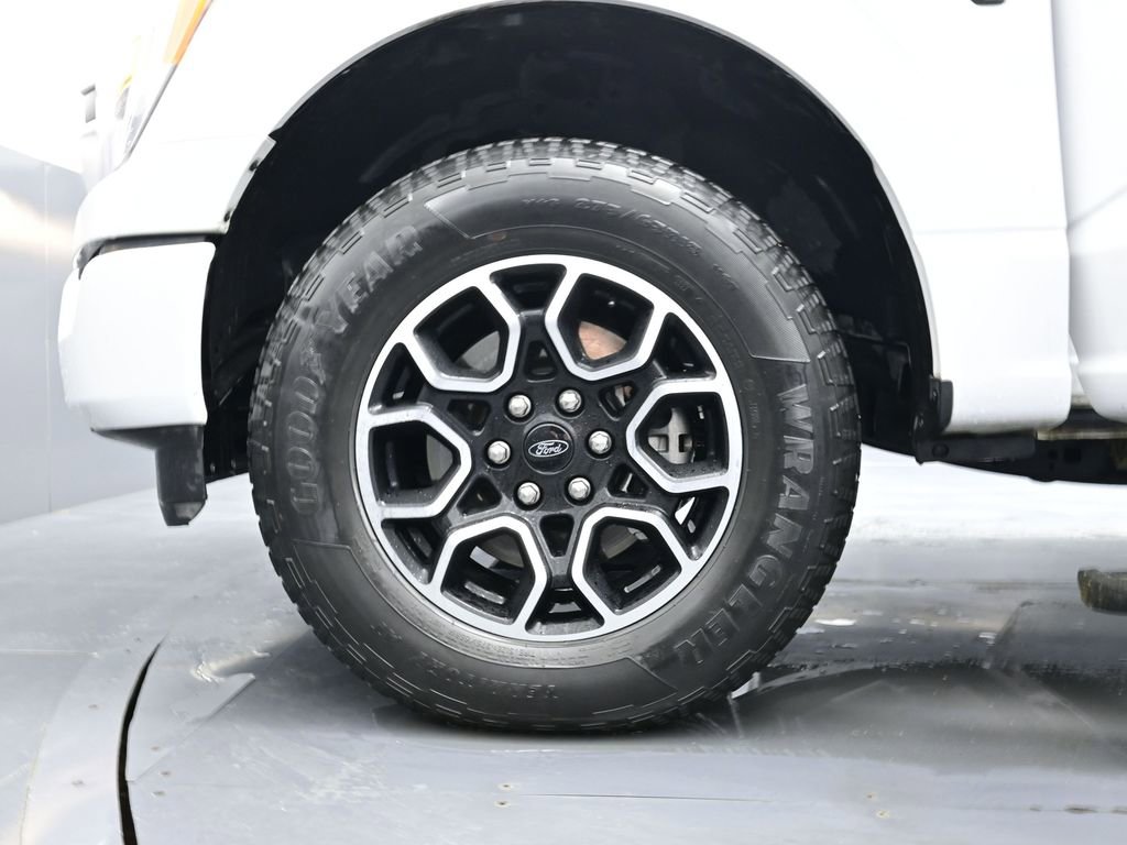 Used 2022 Ford F150 XL w/ STX Appearance Package image 19