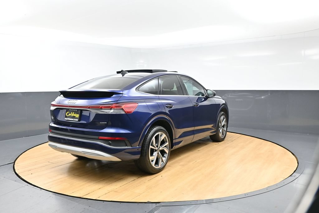Used 2022 Audi Q4 e-tron Premium Plus AWD/4WD image 3