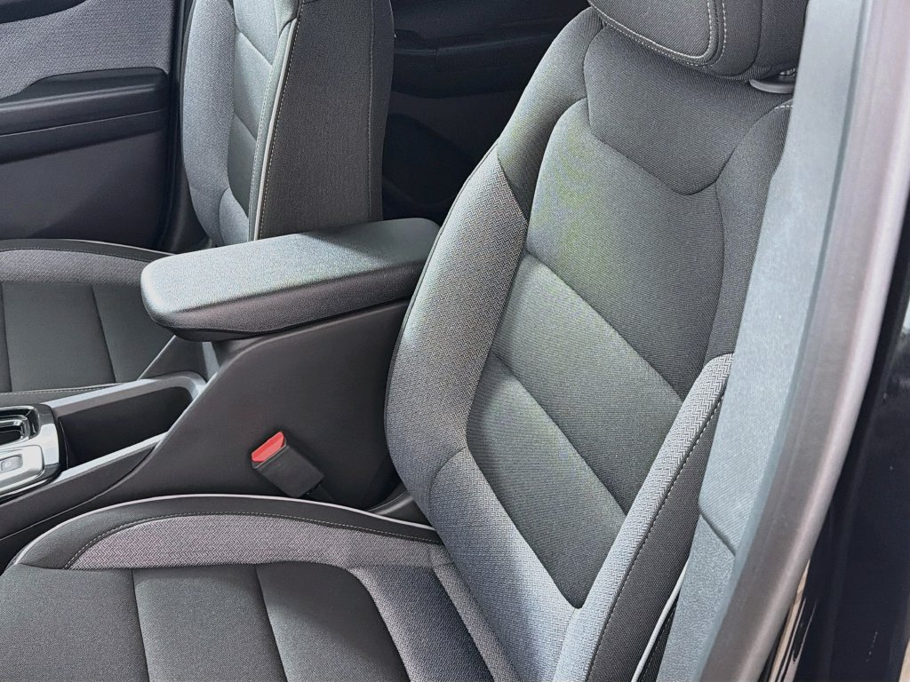 New 2026 Chevrolet TrailBlazer LT w/ Midnight Edition AWD/4WD image 13