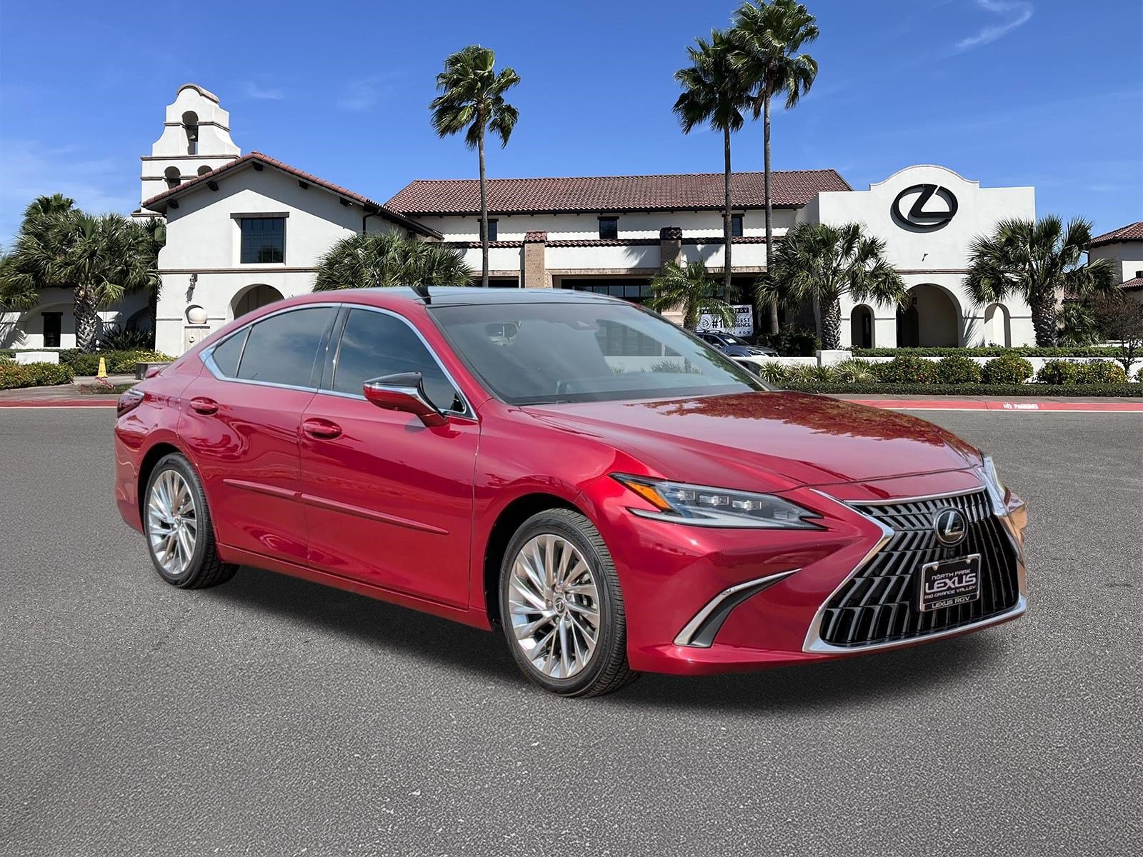 Used 2022 Lexus ES 350 Ultra Luxury w/ Accessory Package 2