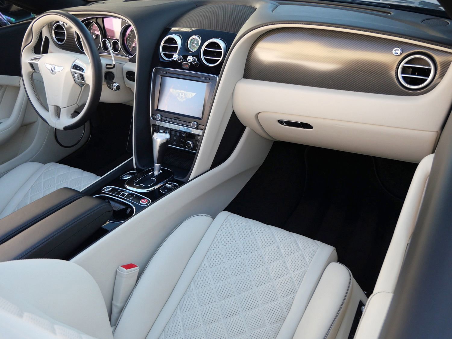 Used 2017 Bentley Continental GT V8 S image 21