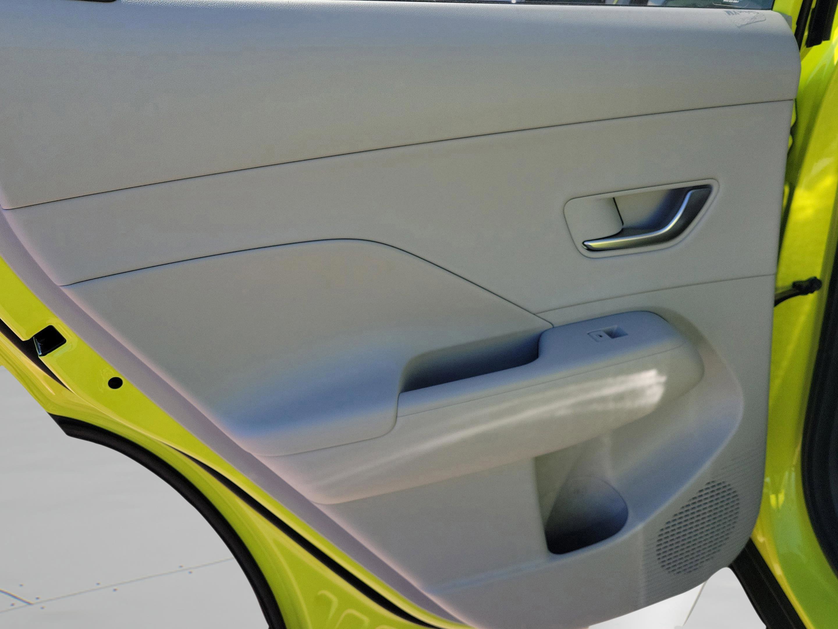 New 2026 Hyundai Kona SEL Premium image 33