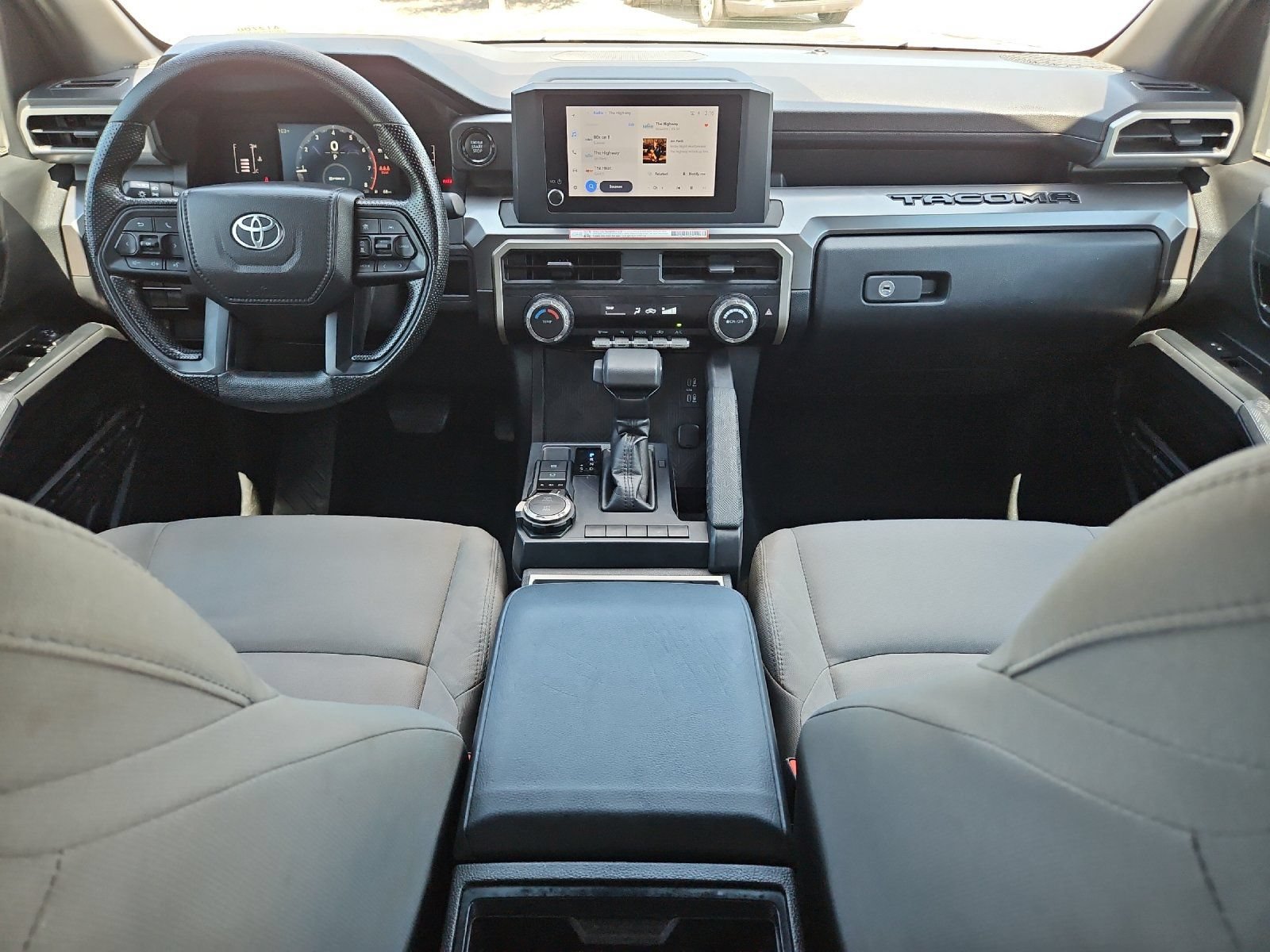 Certified 2025 Toyota Tacoma SR5 AWD/4WD image 12