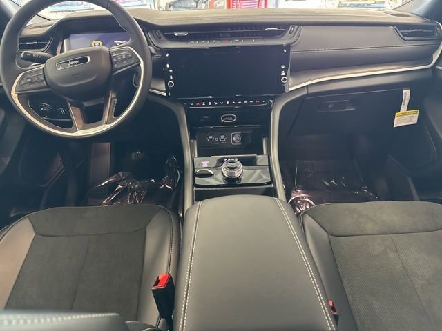 New 2026 Jeep Grand Cherokee L Altitude image 29