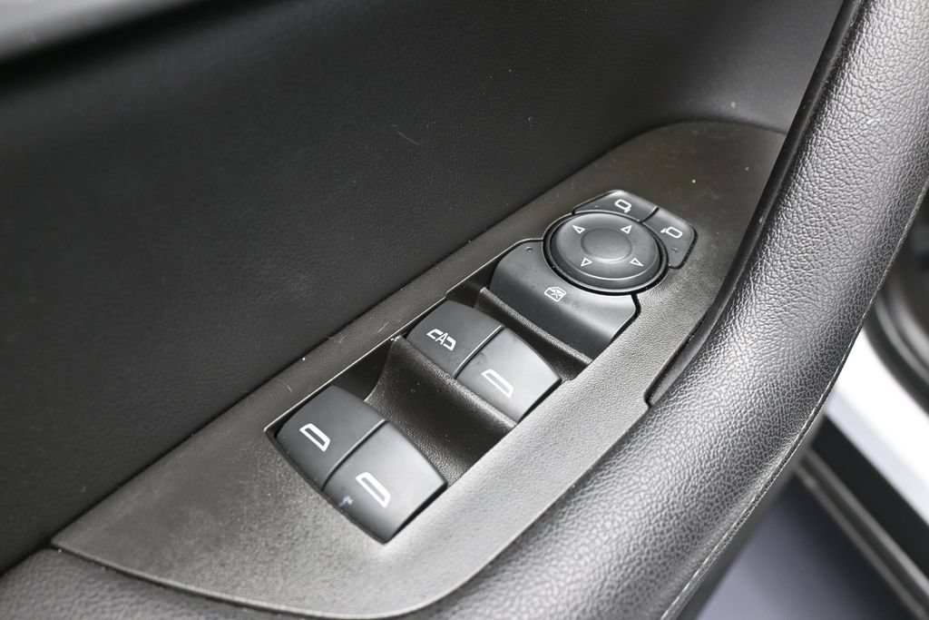 Used 2022 Chevrolet Blazer LT FWD image 32