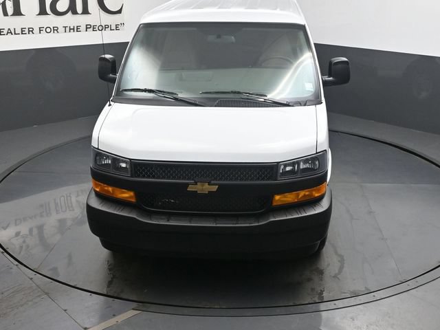 New 2026 Chevrolet Express 2500 w/ Driver Convenience Package RWD image 38