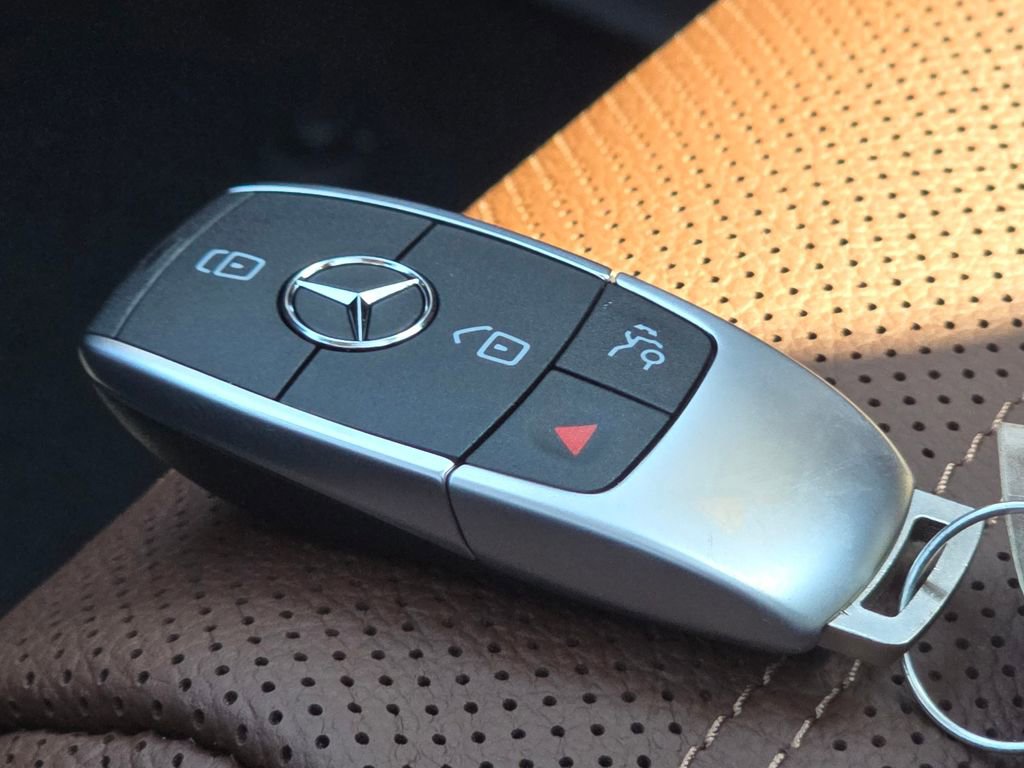 New 2026 Mercedes-Benz GLE 350 4MATIC image 40