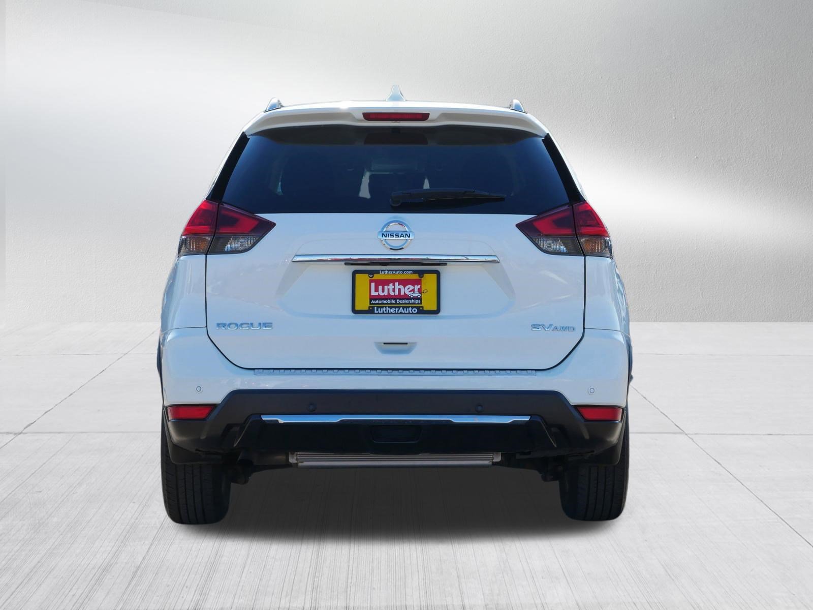 Used 2020 Nissan Rogue SV AWD/4WD image 6