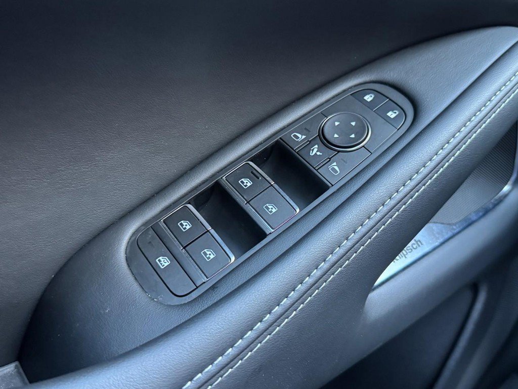 Used 2026 INFINITI QX60 Luxe w/ Cargo Package image 23