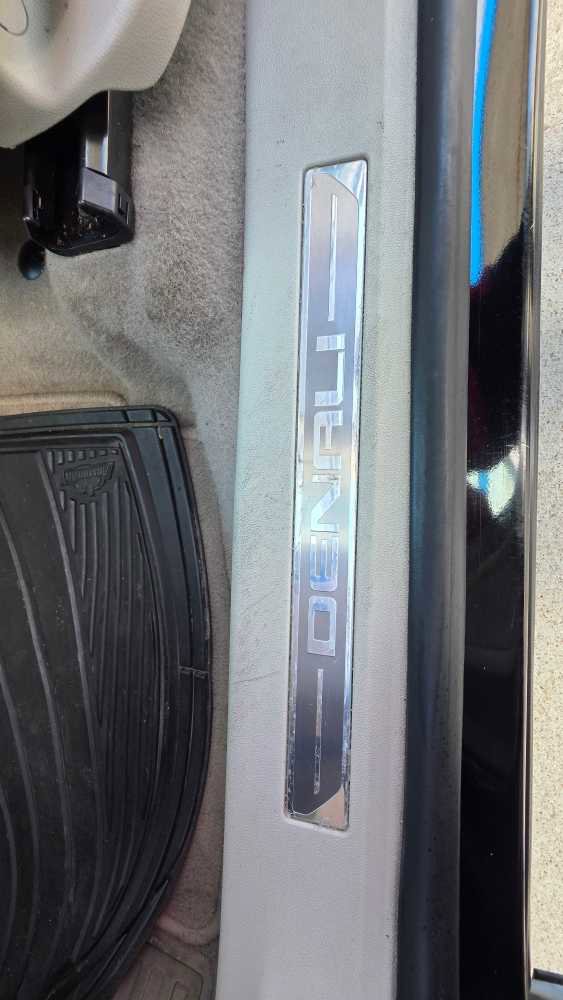 Used 2019 GMC Terrain Denali w/ Advanced Safety Package image 27