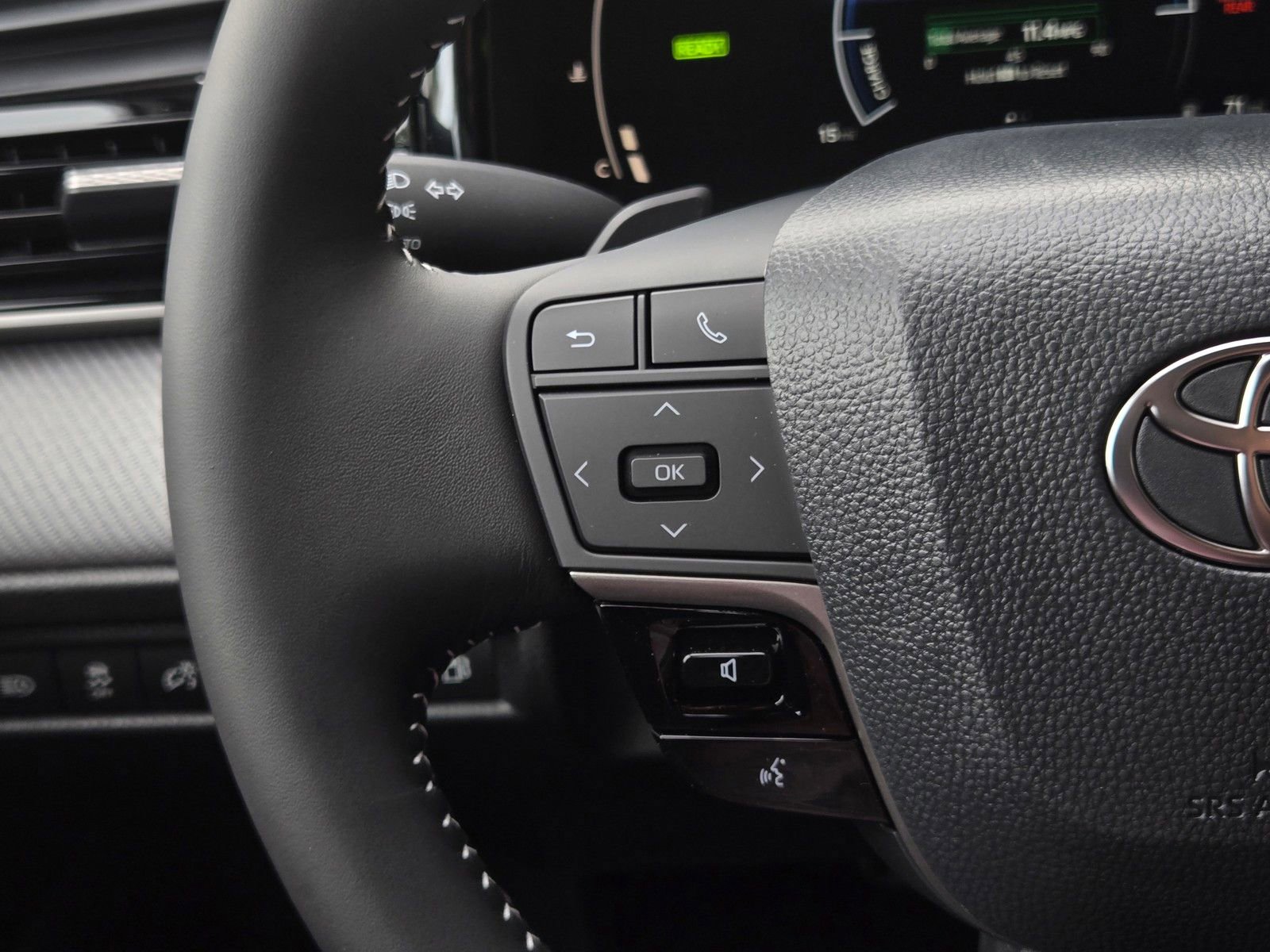 Certified 2026 Toyota Camry SE w/ Convenience Package image 19