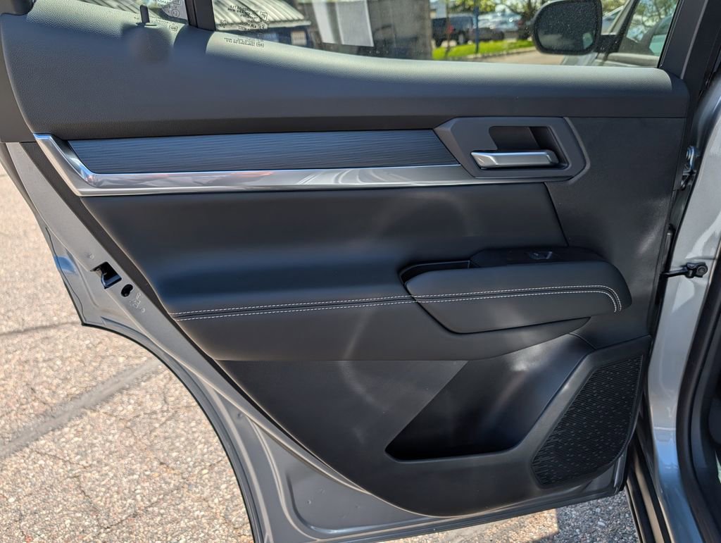 New 2026 GMC Terrain Elevation FWD image 29
