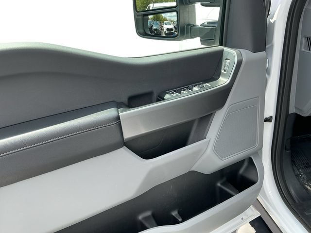Certified 2026 Ford F250 XLT AWD/4WD image 11