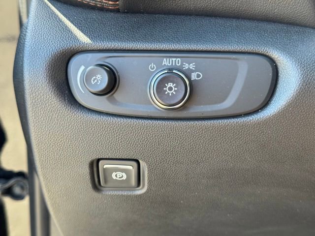 Used 2023 Chevrolet Blazer Premier w/ Driver Confidence II Package AWD/4WD image 29