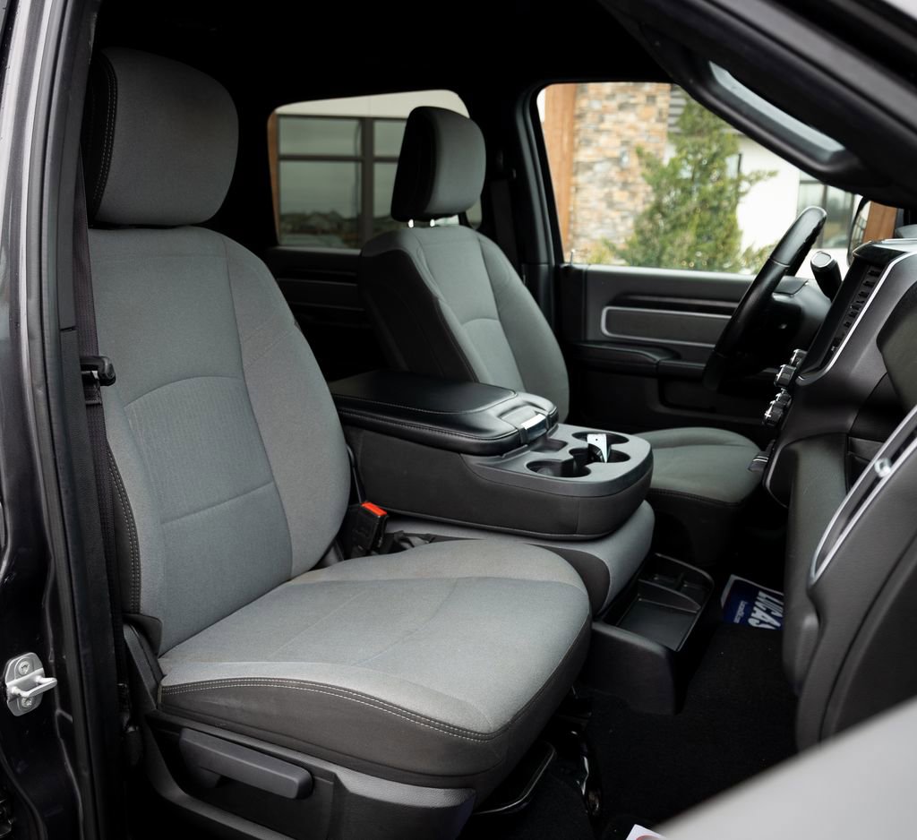 Used 2022 RAM 2500 Big Horn image 34