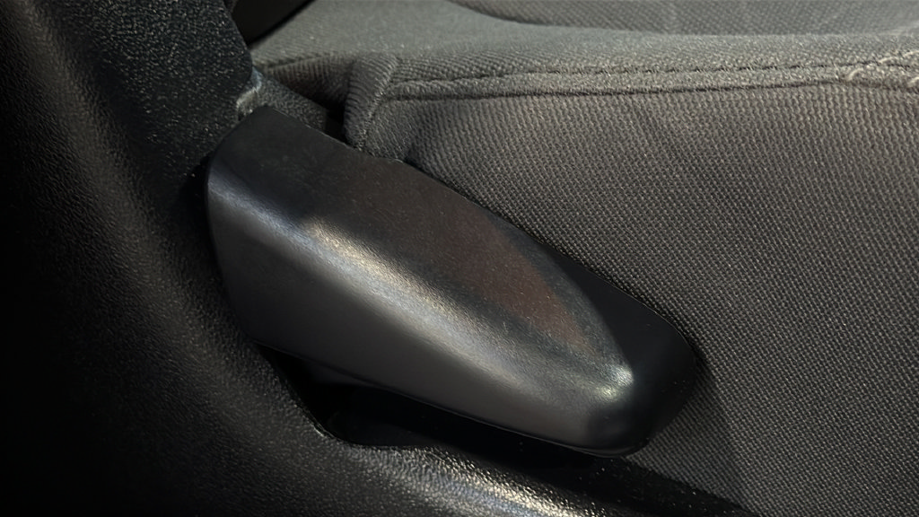 Used 2019 Toyota Tacoma SR5 AWD/4WD image 11