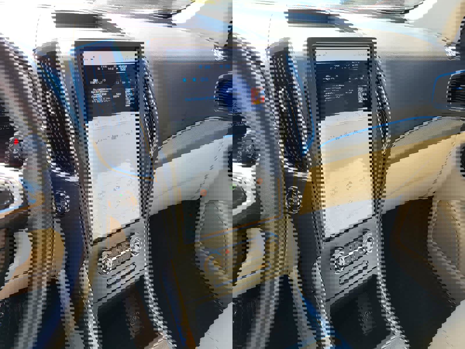 Used 2021 Ford Edge Titanium image 20