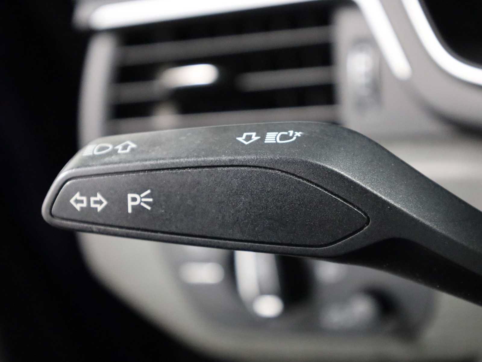 Used 2019 Audi A4 2.0T Premium Plus w/ Premium Plus Package AWD/4WD image 29