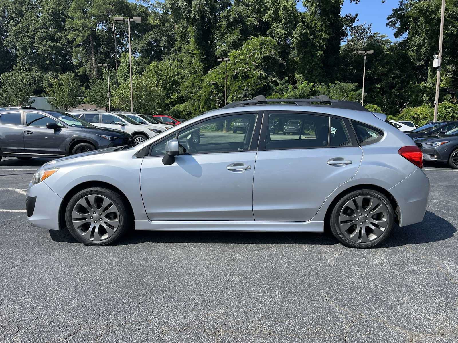 Used 2012 Subaru Impreza 2.0i Sport Premium AWD/4WD image 2