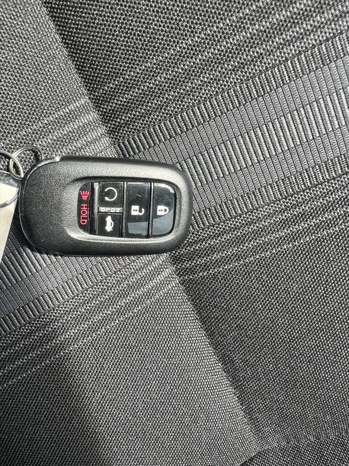 Used 2025 Honda Civic FWD Hybrid Sedan image 18