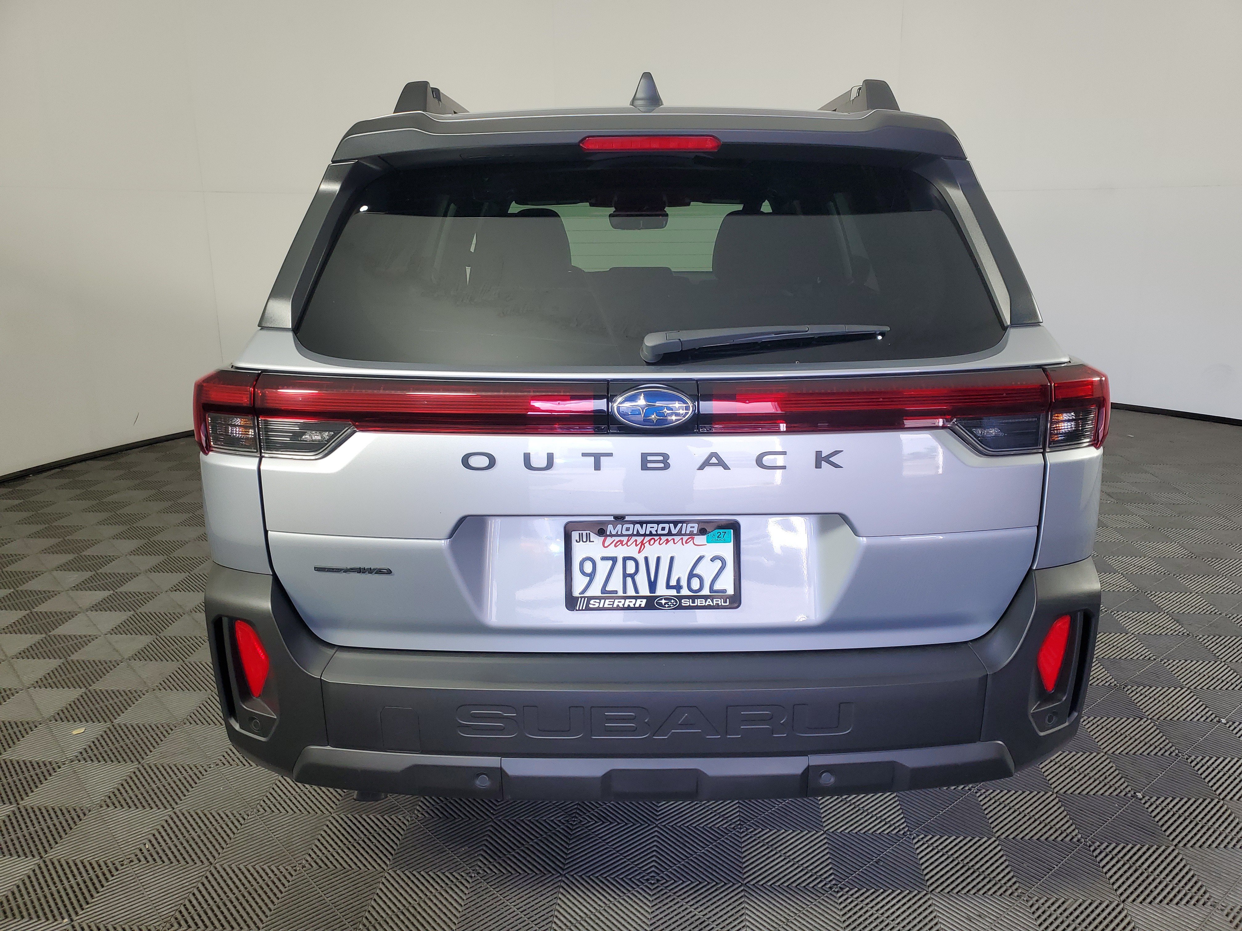Used 2026 Subaru Outback Premium AWD/4WD image 5