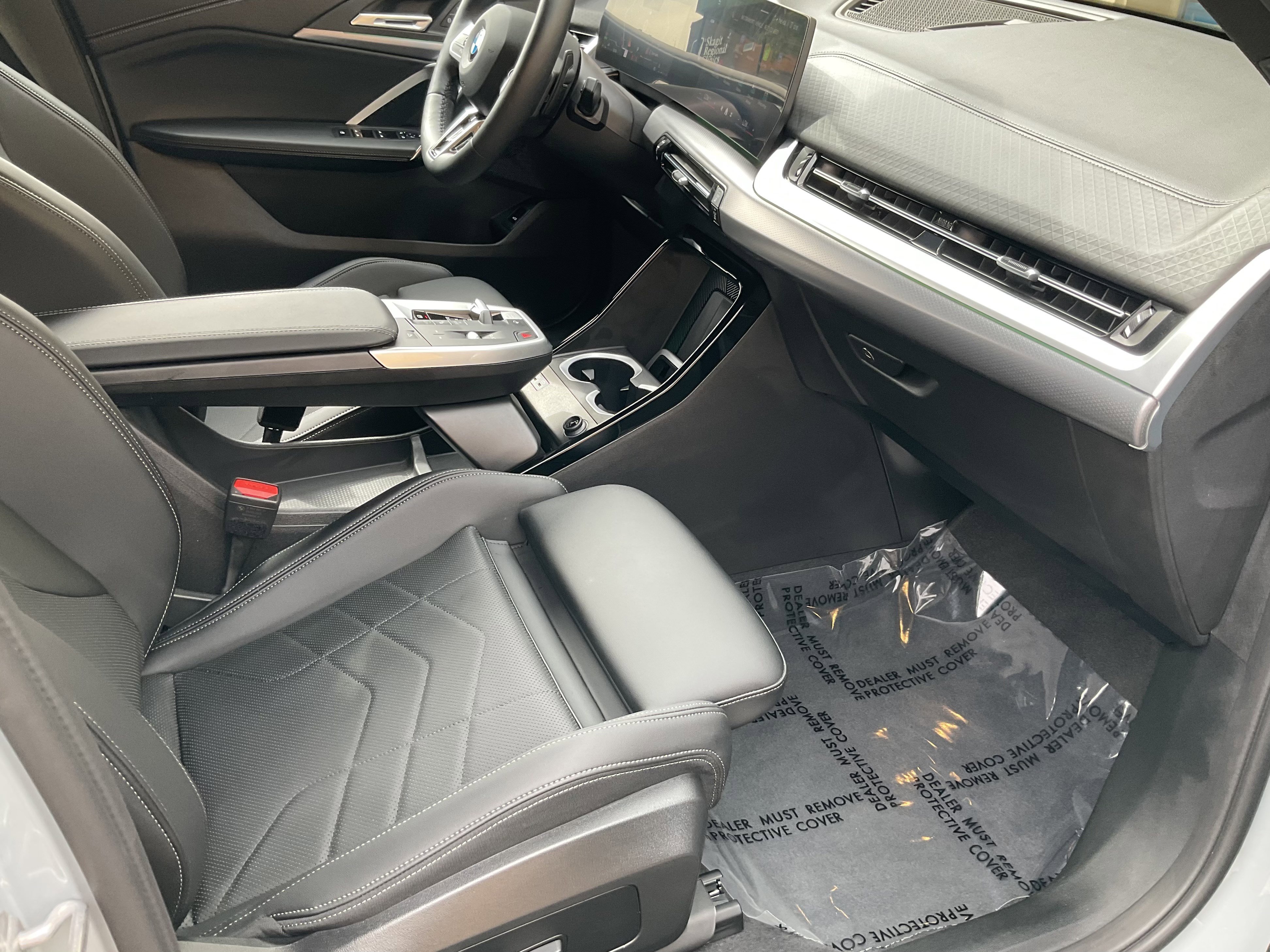 Used 2025 BMW X2 xDrive28i image 26