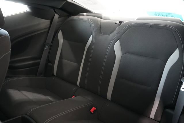 Used 2018 Chevrolet Camaro LT image 14
