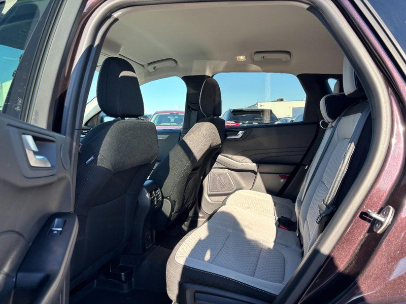 Used 2023 Ford Escape Active w/ Tech Pack #2 AWD/4WD image 12