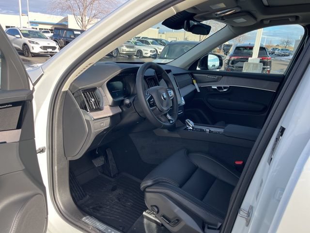 New 2026 Volvo XC90 B6 Ultra w/ Protection Package AWD/4WD image 9