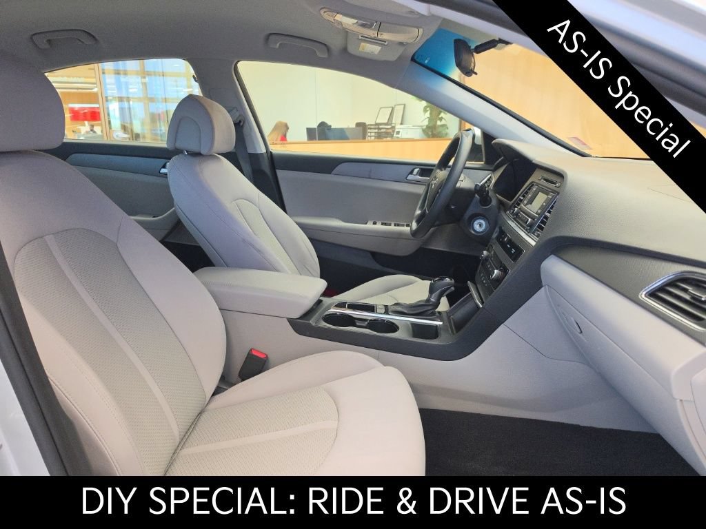 Used 2017 Hyundai Sonata SE FWD image 43