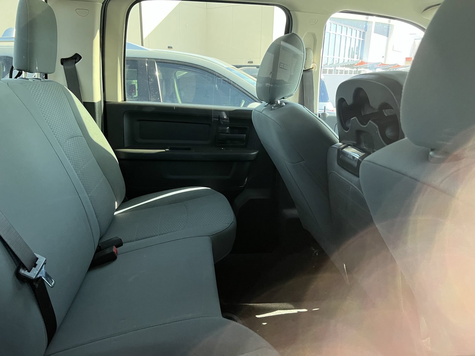 Used 2018 RAM 2500 Tradesman w/ Chrome Appearance Group RWD image 7