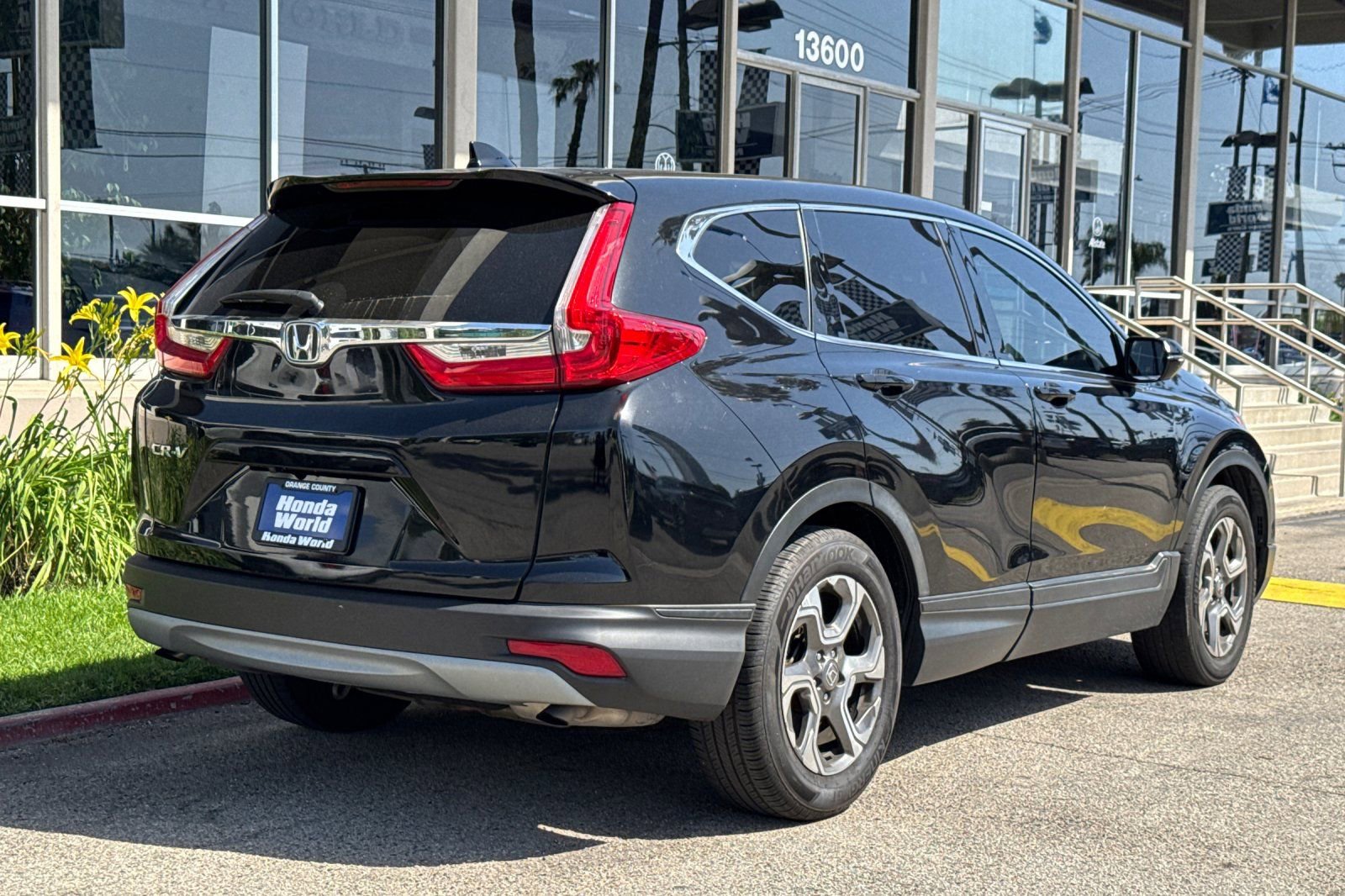 Used 2018 Honda CR-V EX-L image 5
