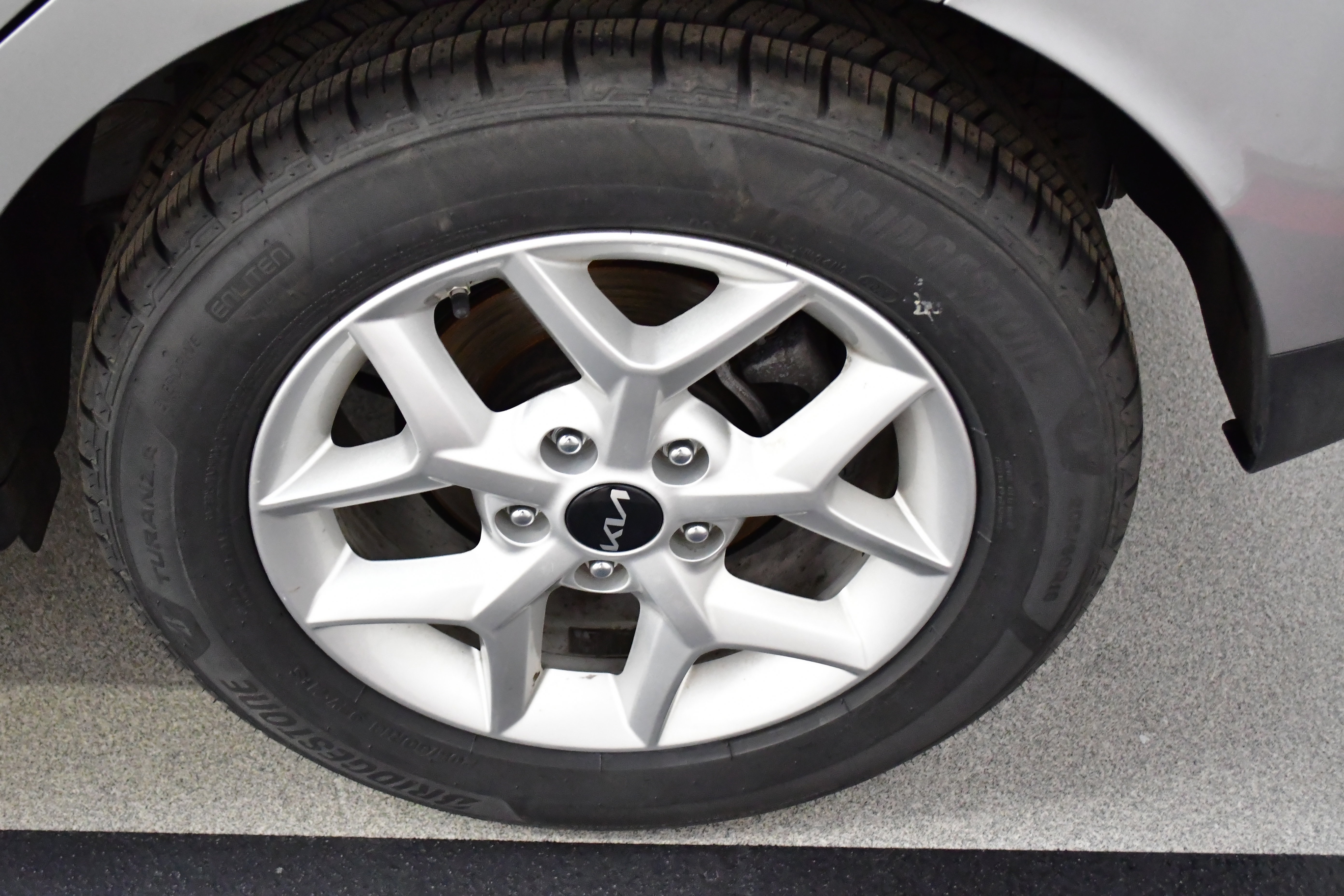 Used 2025 Kia Soul LX w/ LX Technology Package image 47