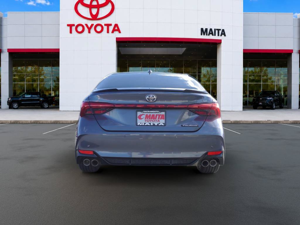 Certified 2019 Toyota Avalon Touring w/ Advanced Safety Package FWD image 4