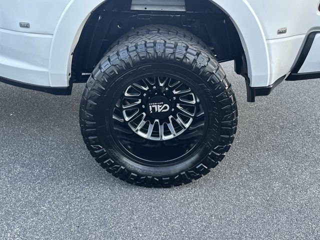 Used 2020 RAM 3500 Limited w/ Max Tow Package image 25