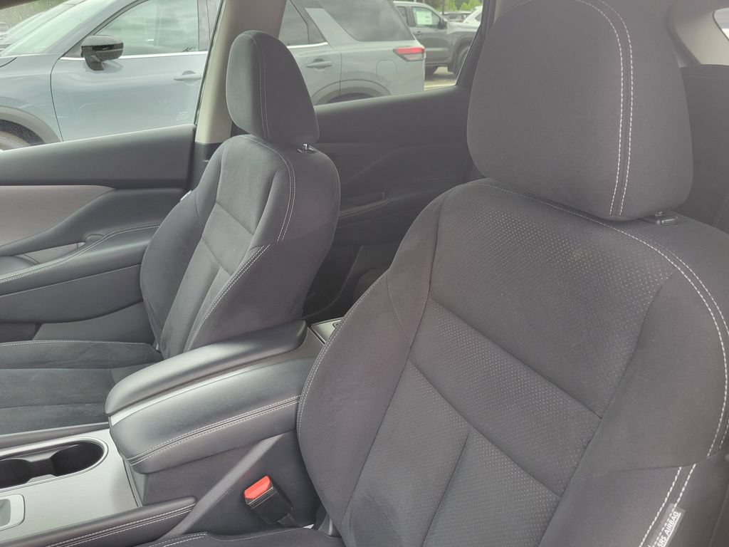 Used 2020 Nissan Murano S w/ Technology Package AWD/4WD image 12