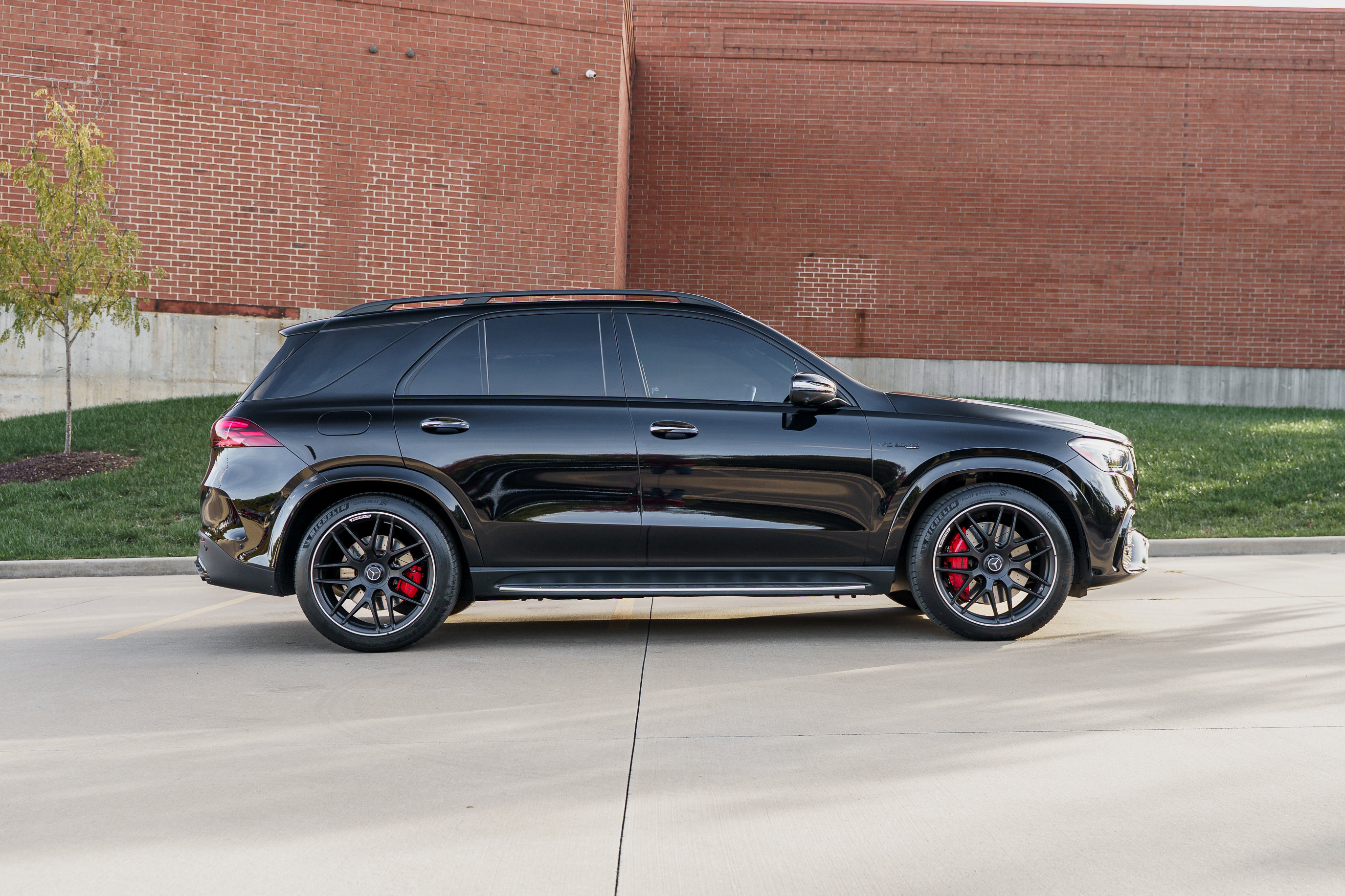 Used 2025 Mercedes-Benz GLE 63 AMG S image 3