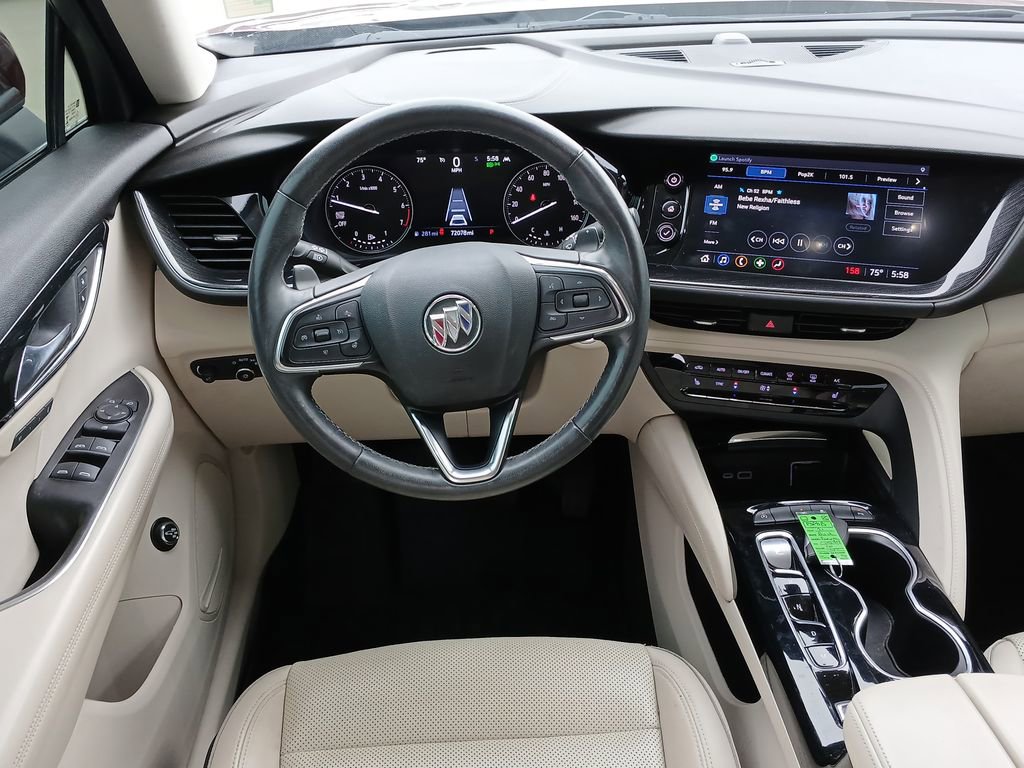 Used 2021 Buick Envision Essence FWD image 12