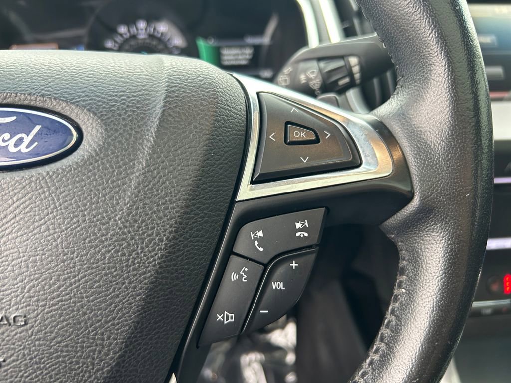 Used 2015 Ford Edge Sport w/ Equipment Group 401A AWD/4WD image 17