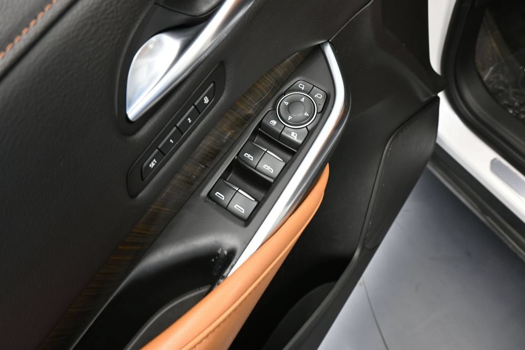 Used 2019 Cadillac XT4 Sport AWD/4WD image 15