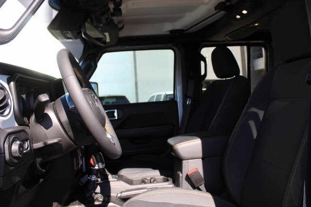 Used 2024 Jeep Wrangler Sahara w/ Technology Group image 12