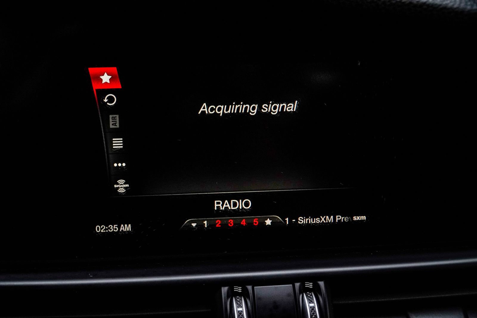 Used 2019 Alfa Romeo Giulia image 21