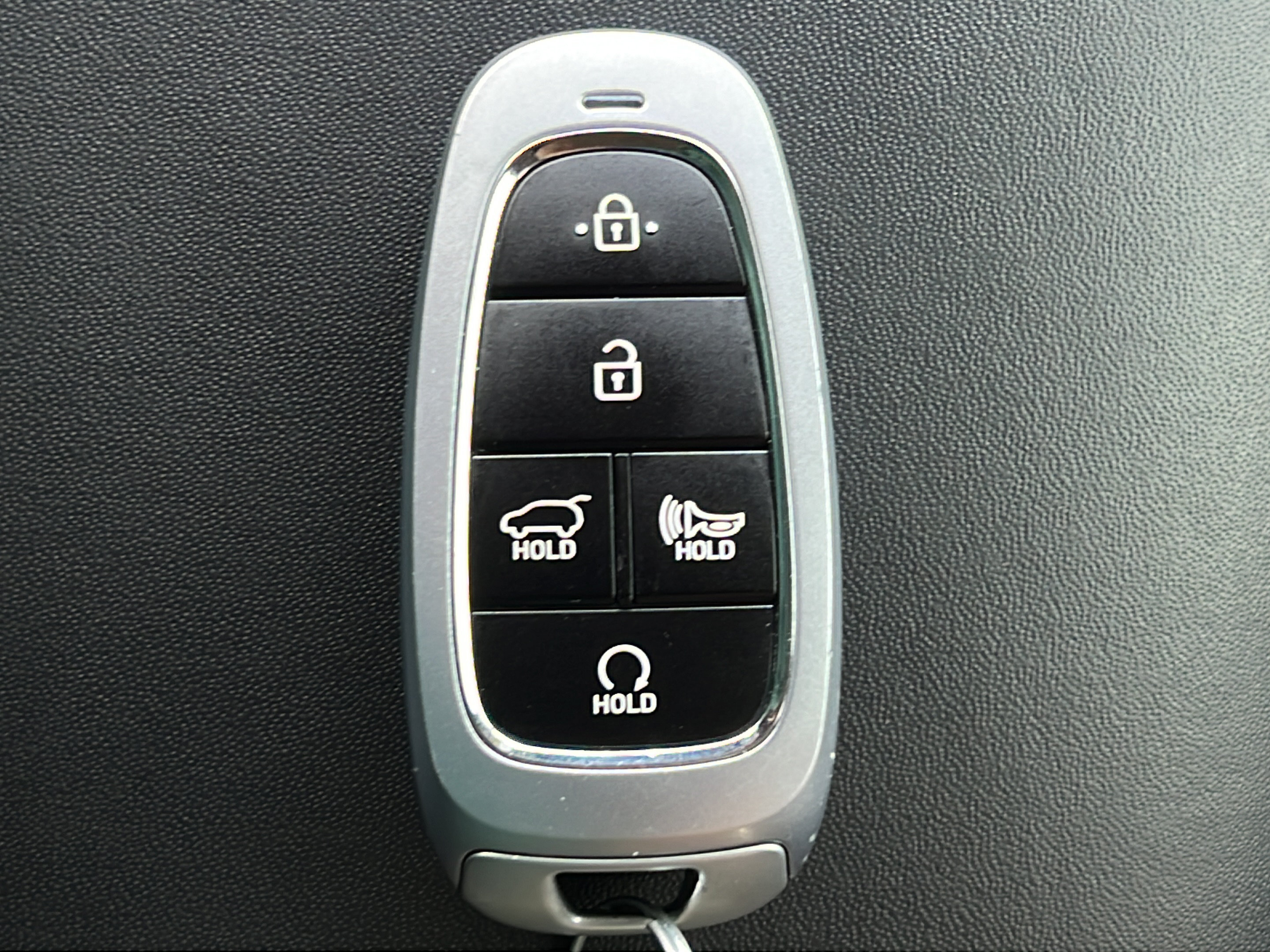 Used 2023 Hyundai Santa Fe SEL FWD image 27